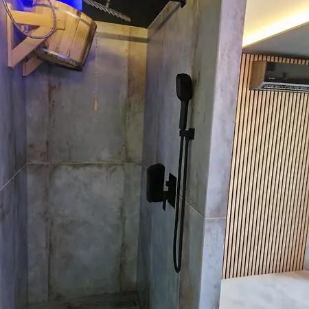 Relax Vila Se Zahradnim Wellness *
